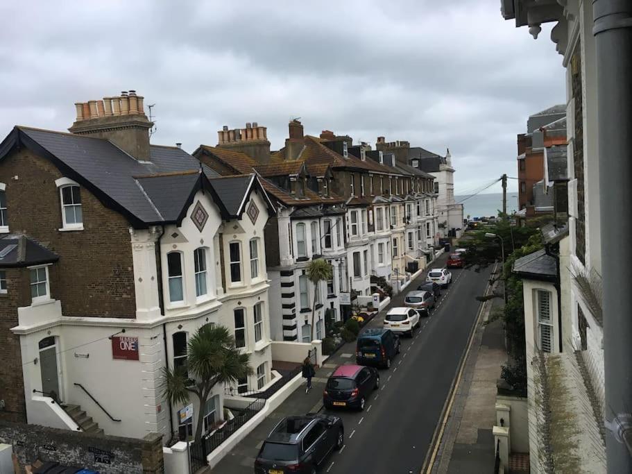 Beautiful Victorian Coastal Holiday Home Дил Экстерьер фото