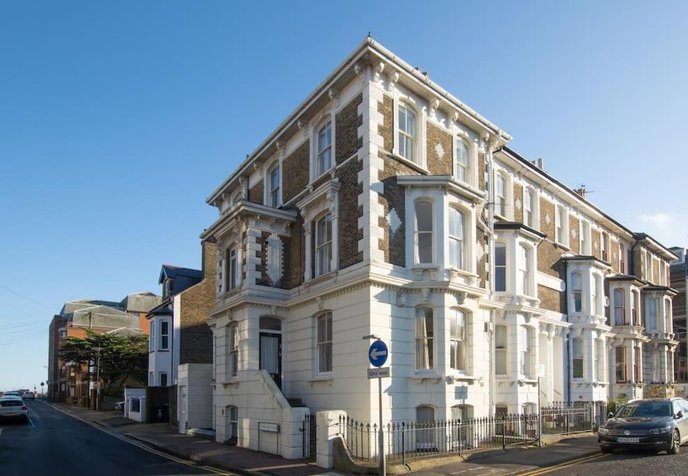 Beautiful Victorian Coastal Holiday Home Дил Экстерьер фото